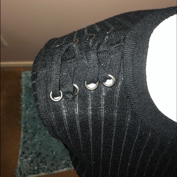 Black long sleeve shirt - Picture 6 of 7